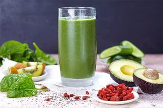 natreen receta batido de espinacas y aguacate